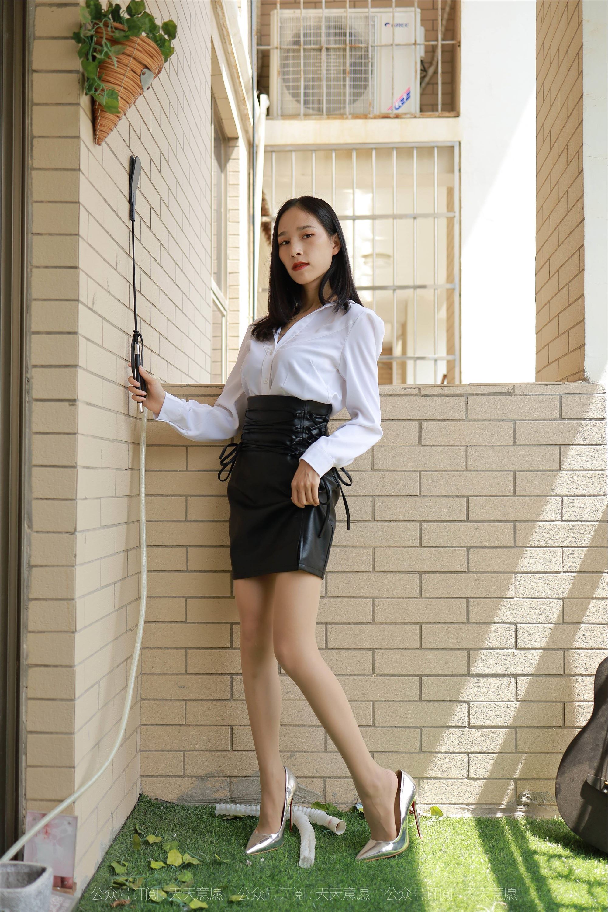 IESS异思趣向  2021.10.05 丝享家938：美子《姓感绑带裙》